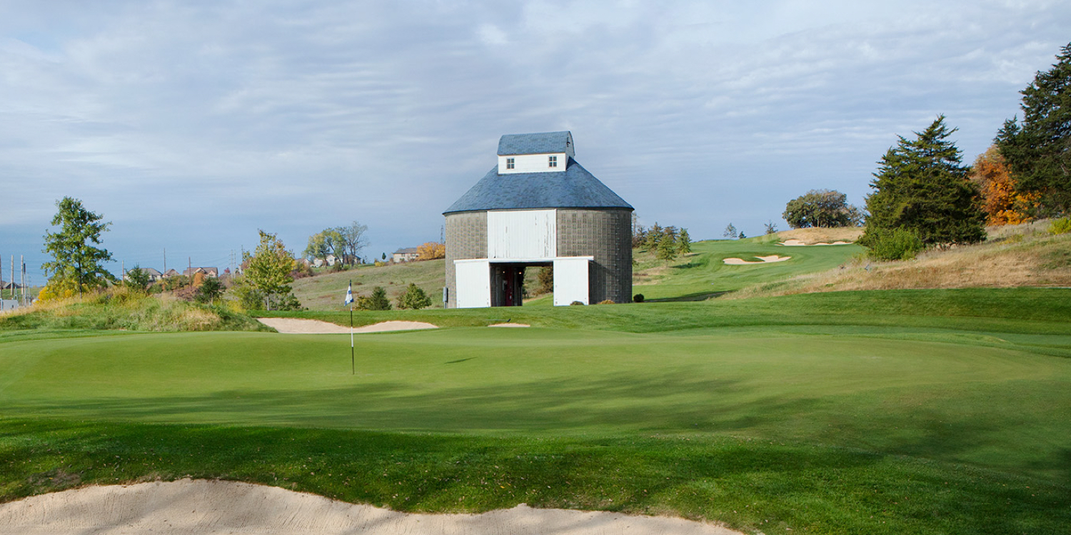 Blue Top Ridge at Riverside Casino