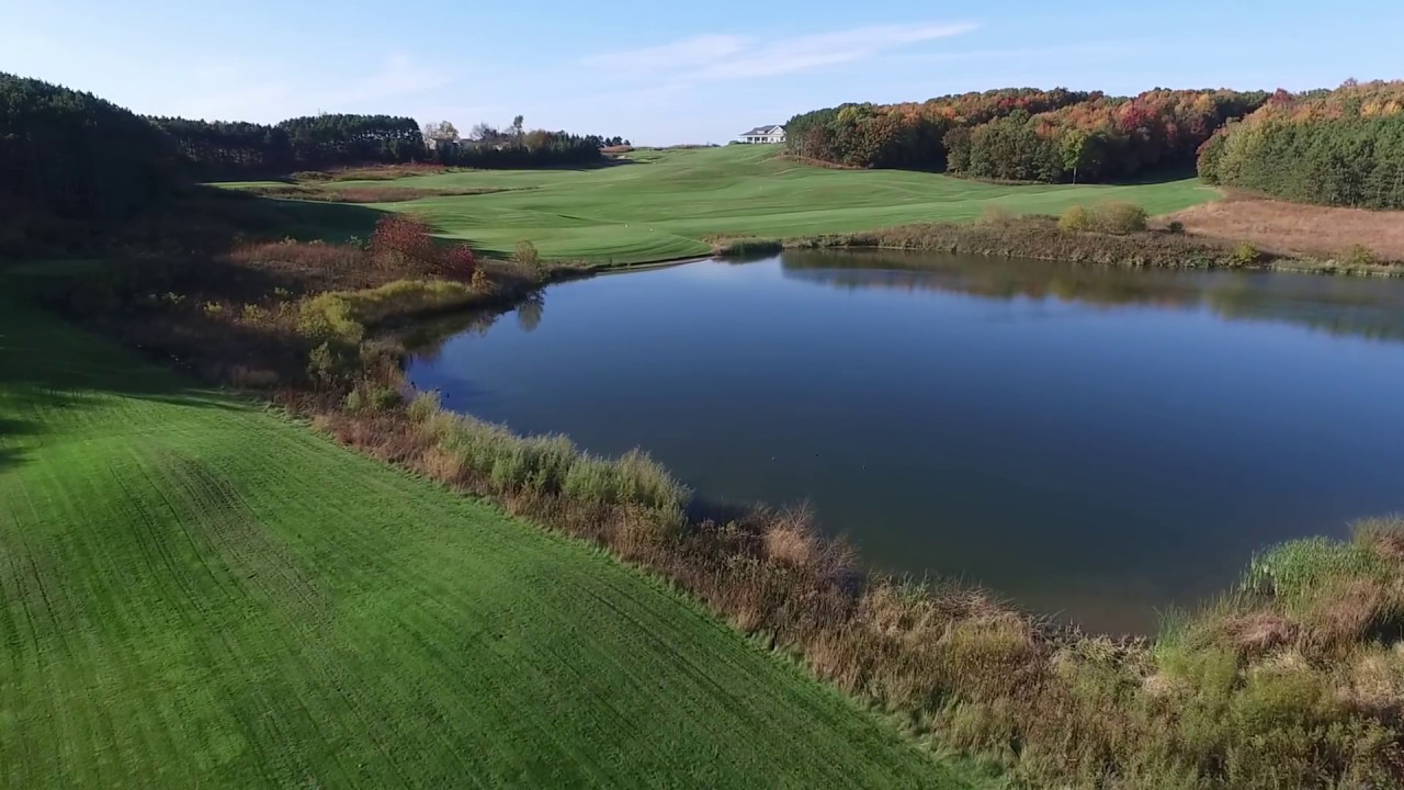 sunny-october-day-at-wild-ridge-golf-course